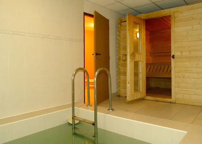 Hotell Galik 2*